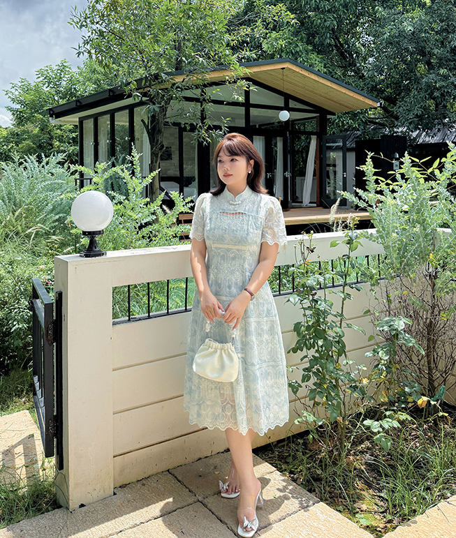 大きいサイズ レディース チャイナ風ビーズラグジュアリー花柄刺繍ワンピース LL 3L 4L 5L