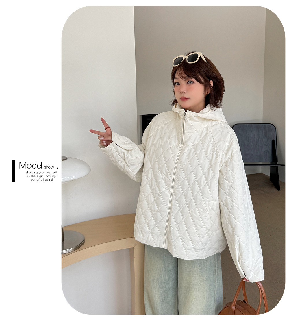 大きいサイズ レディース 軽量フード付きラメクロスステッチキルティングジャケット 3L 4L 5L