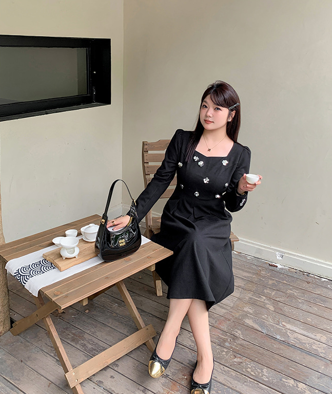 大きいサイズ レディース スパンコールスクエアネックブラックワンピース LL 3L 4L 5L