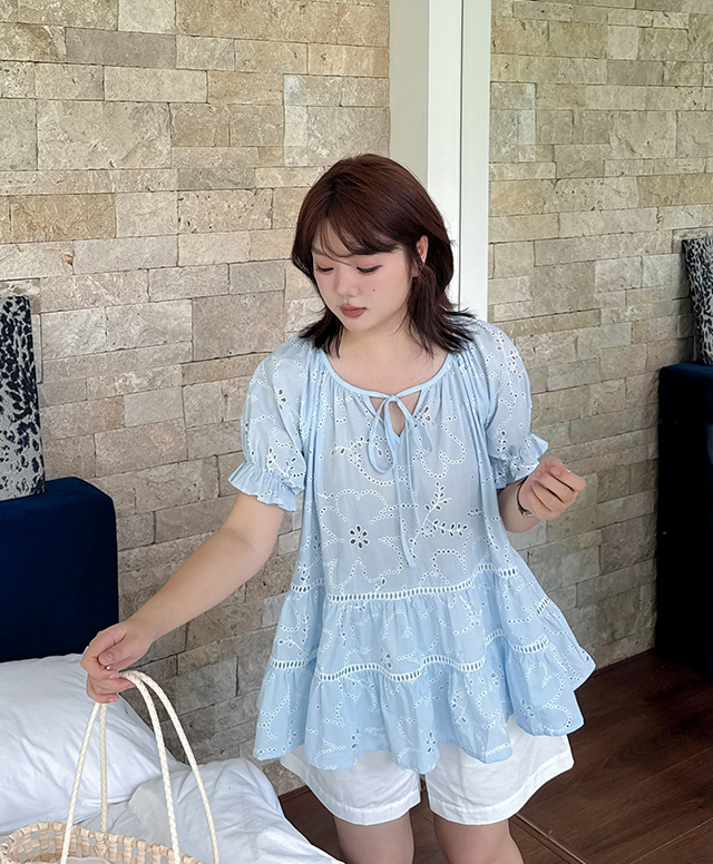大きいサイズ レディース リボンラウンドネック中空刺繍花柄プリントブラウス LL 3L 4L 5L