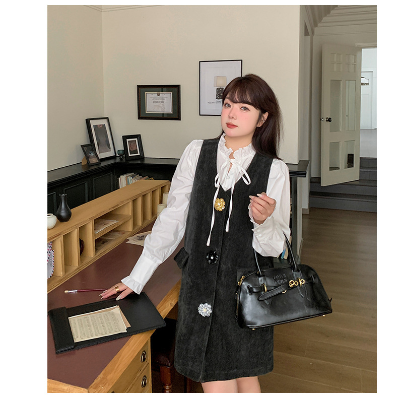 大きいサイズ レディース リボンフレンチシャツ+フラワーボタンサスペンダーワンピース2点セット LL 3L 4L 5L
