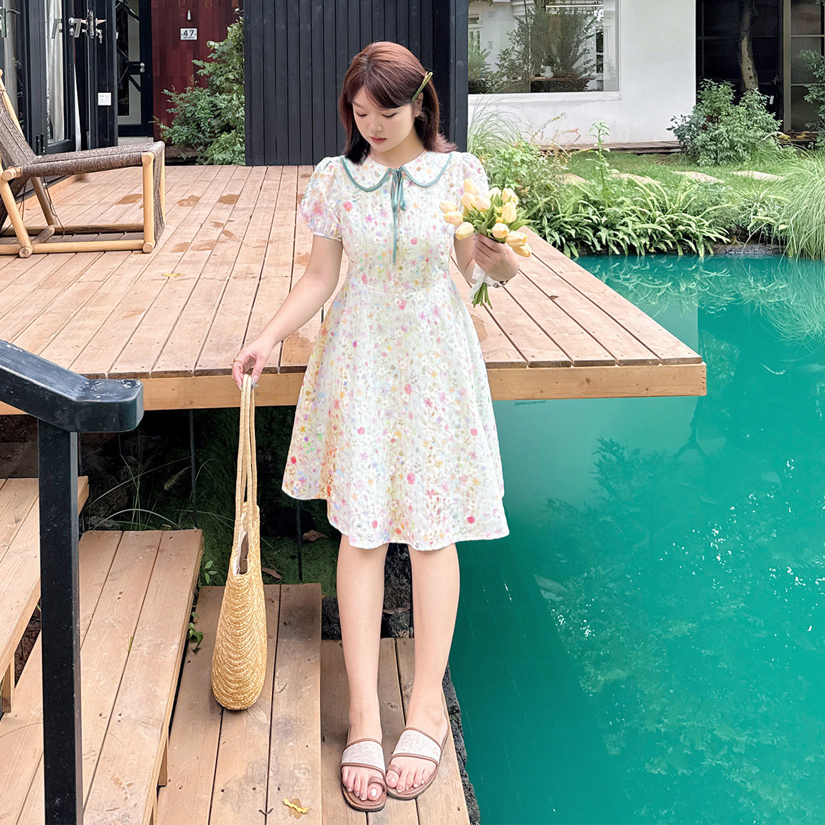 大きいサイズ レディース ドールカラーリボン小花柄プリント刺繍ミニワンピース LL 3L 4L 5L