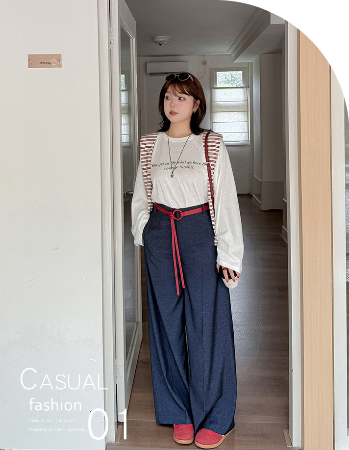 大きいサイズ レディース ラウンドネックプリントロゴ長袖白Tシャツ 3L 4L 5L