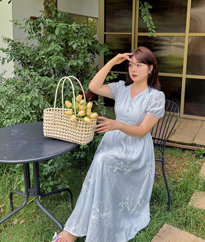 大きいサイズ レディース Vネック花柄レースウエストスパンコール刺繍ワンピース LL 3L 4L 5L