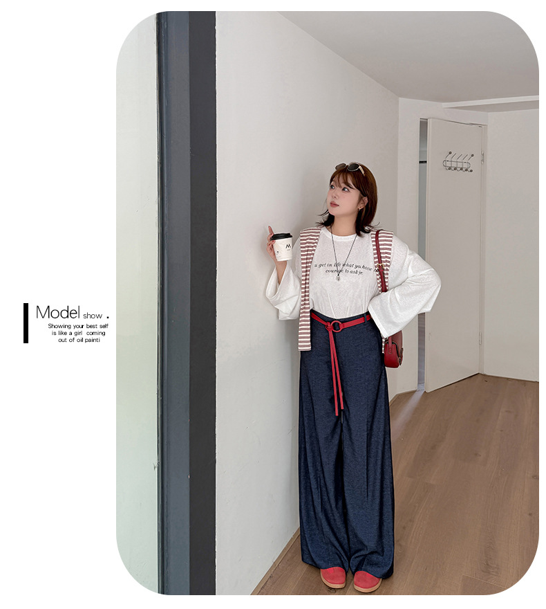 大きいサイズ レディース ラウンドネックプリントロゴ長袖白Tシャツ 3L 4L 5L
