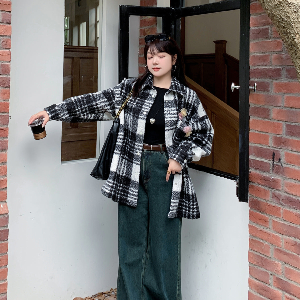 大きいサイズ レディース シルクフラワー付き厚手チェック柄シャツジャケット LL 3L 4L