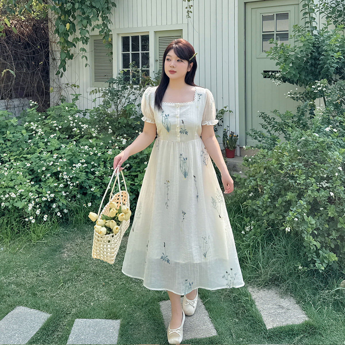 大きいサイズ レディース 花柄刺繍入りレースワンピース LL 3L 4L 5L