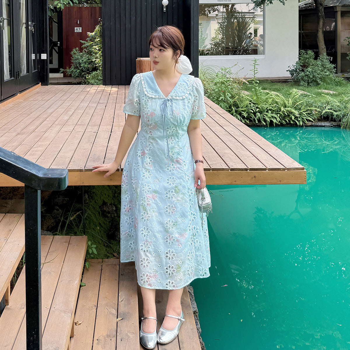大きいサイズ レディース リボントリムレースラペルフラワー中空刺繍プリントワンピース LL 3L 4L 5L