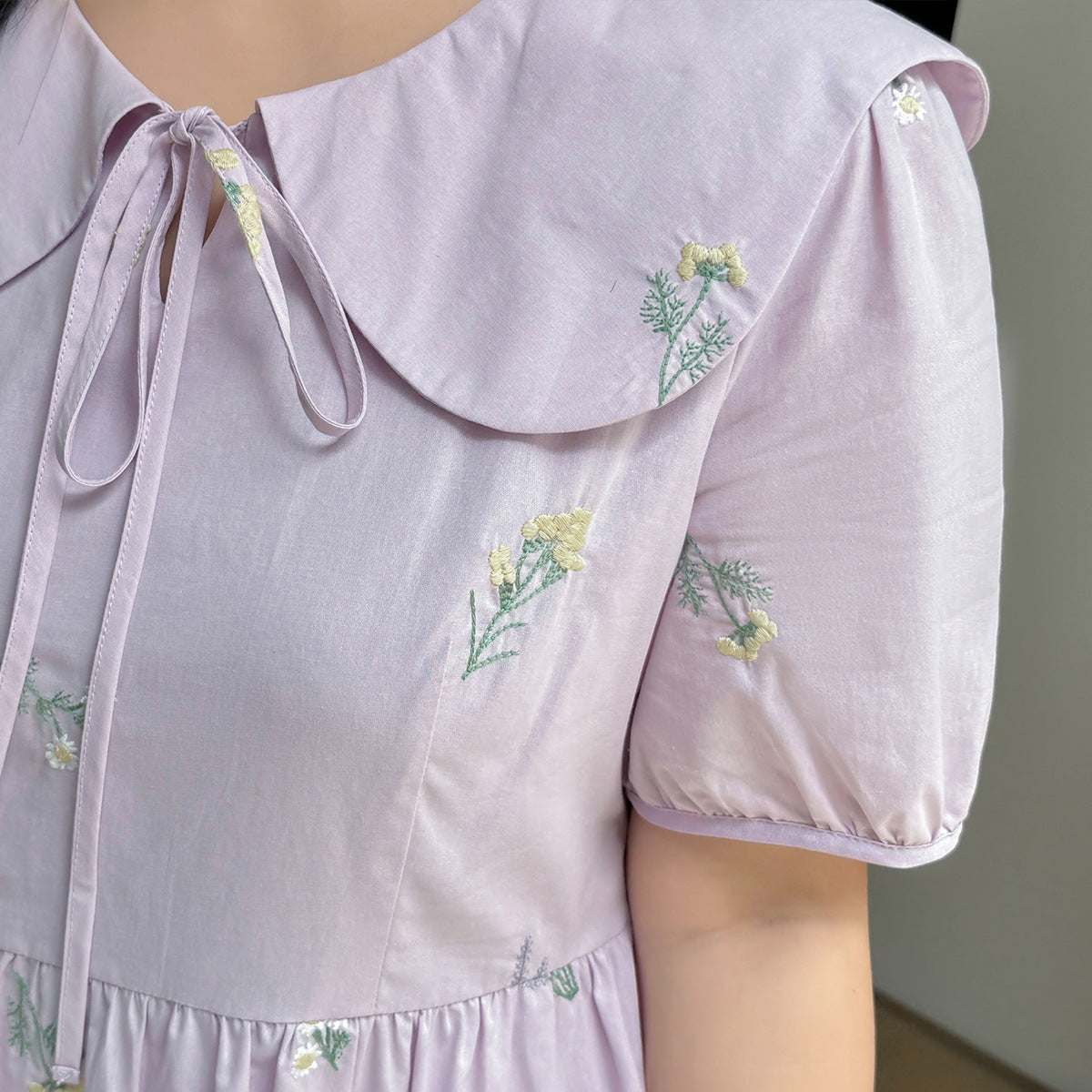 大きいサイズ レディース 小花刺繍レースアップワンピース LL 3L 4L 5L
