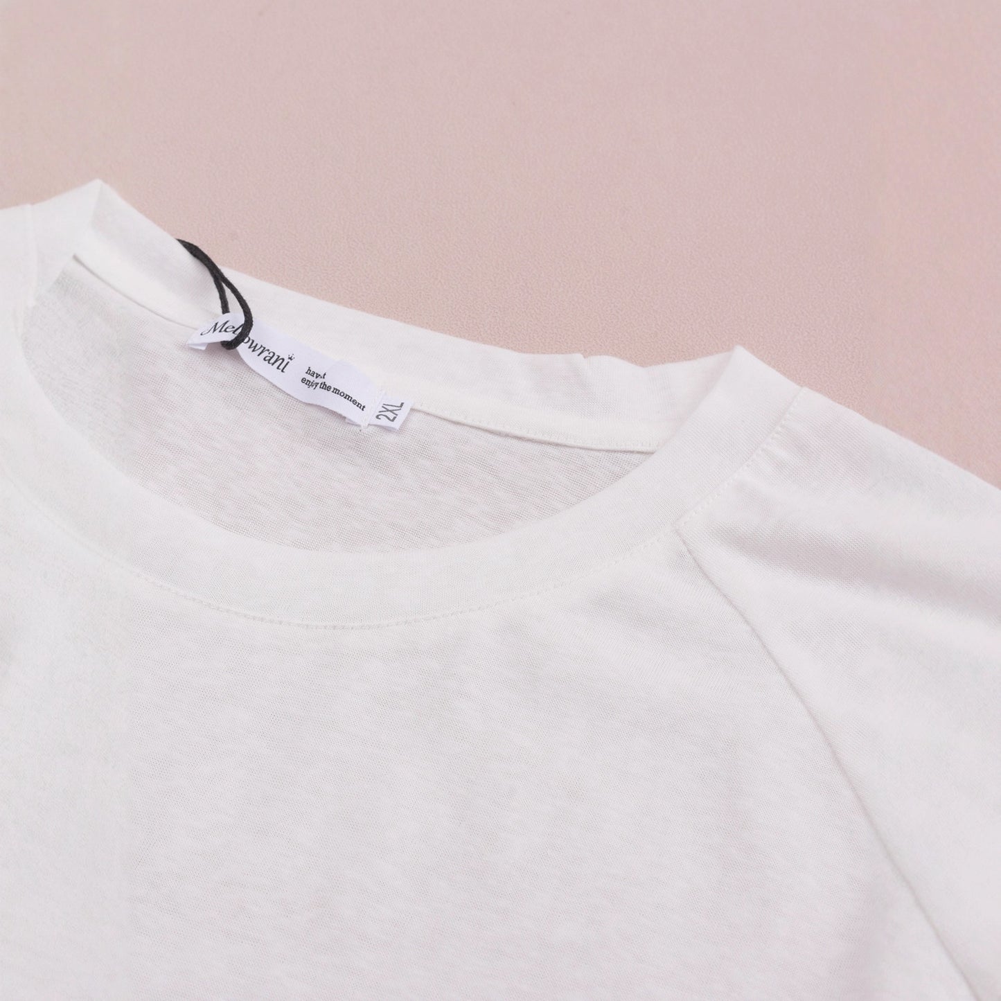 大きいサイズ レディース ラウンドネックプリントロゴ長袖白Tシャツ 3L 4L 5L
