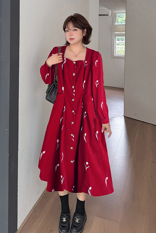 大きいサイズ レディース フレンチスクエアネックチューリップ刺繍ベルベットワンピース LL 3L 4L 5L