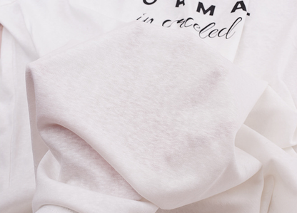 大きいサイズ レディース ラウンドネックプリントロゴ長袖白Tシャツ 3L 4L 5L