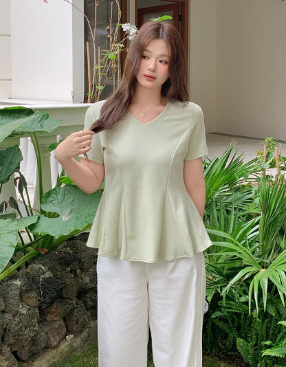 大きいサイズ レディース Vネックフィッシュテールカットソー（3色） LL 3L 4L 5L