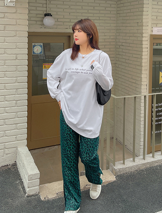 大きいサイズ レディース ハートチャームラウンドネックプリント長袖スウェットTシャツ LL 3L 4L 5L