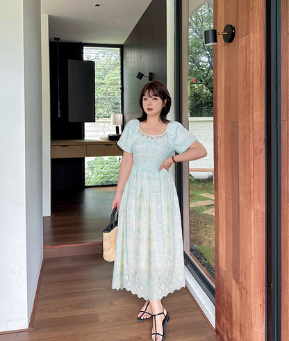 大きいサイズ レディース 貝殻型飾り付きスクエアネック花柄刺繍レースワンピース LL 3L 4L 5L