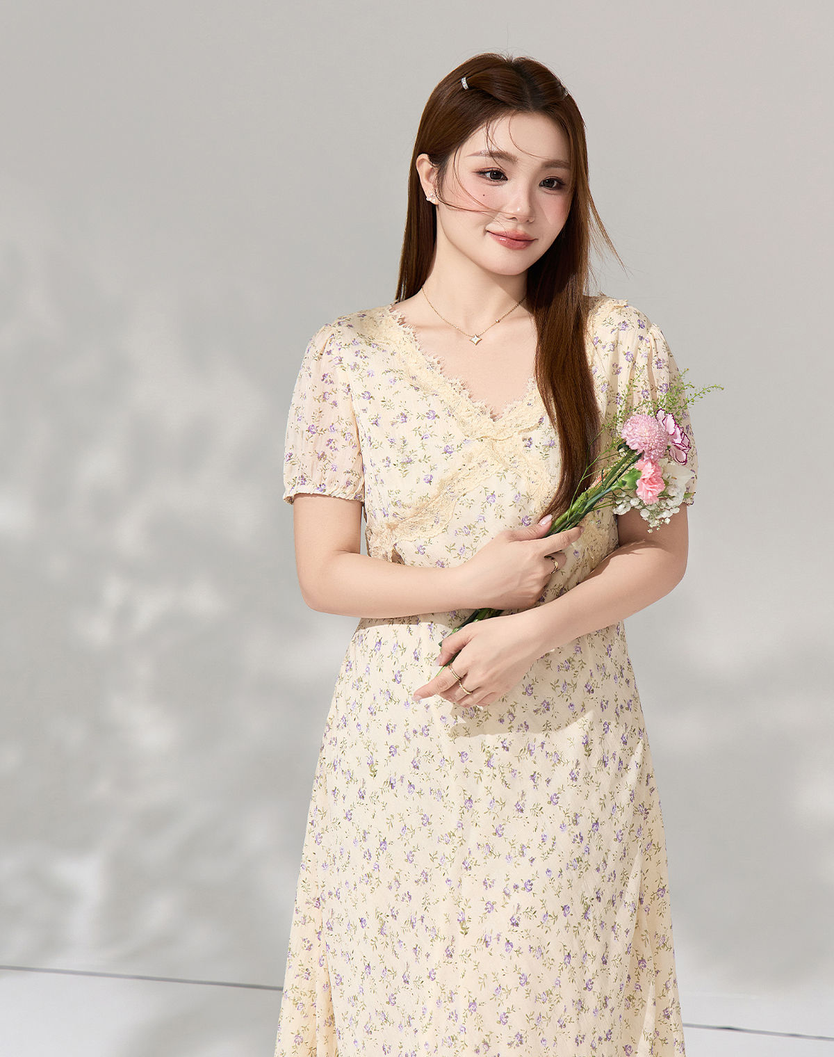 大きいサイズ レディース レースVネック小花柄フレアワンピース LL 3L 4L 5L 6L