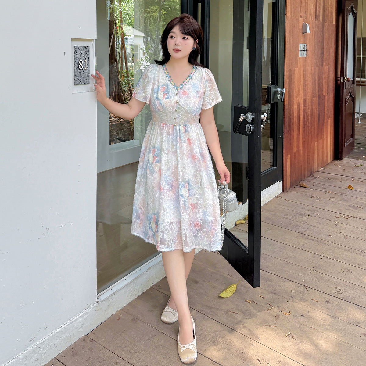 大きいサイズ レディース Vネックレースリボン半袖花柄ジャカードワンピース（ショート/ロング丈） LL 3L 4L 5L