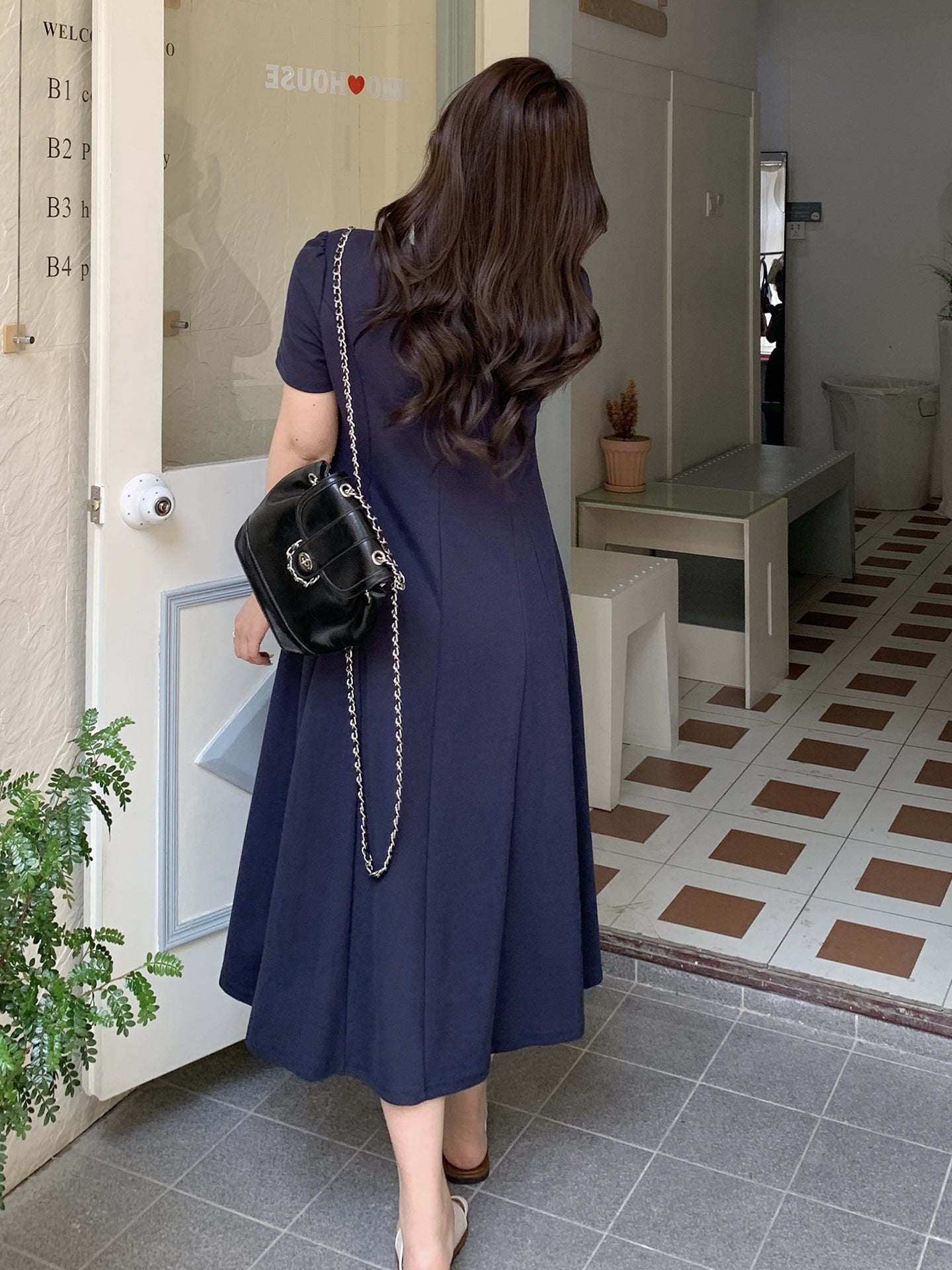 大きいサイズ レディース ビジュー襟ポロデザインフレアワンピース LL 3L 4L 5L 6L