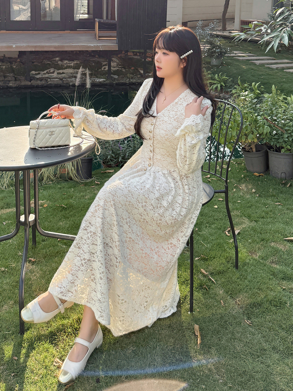 大きいサイズ レディース Vネックビーズボタン花柄レースワンピース LL 3L 4L 5L