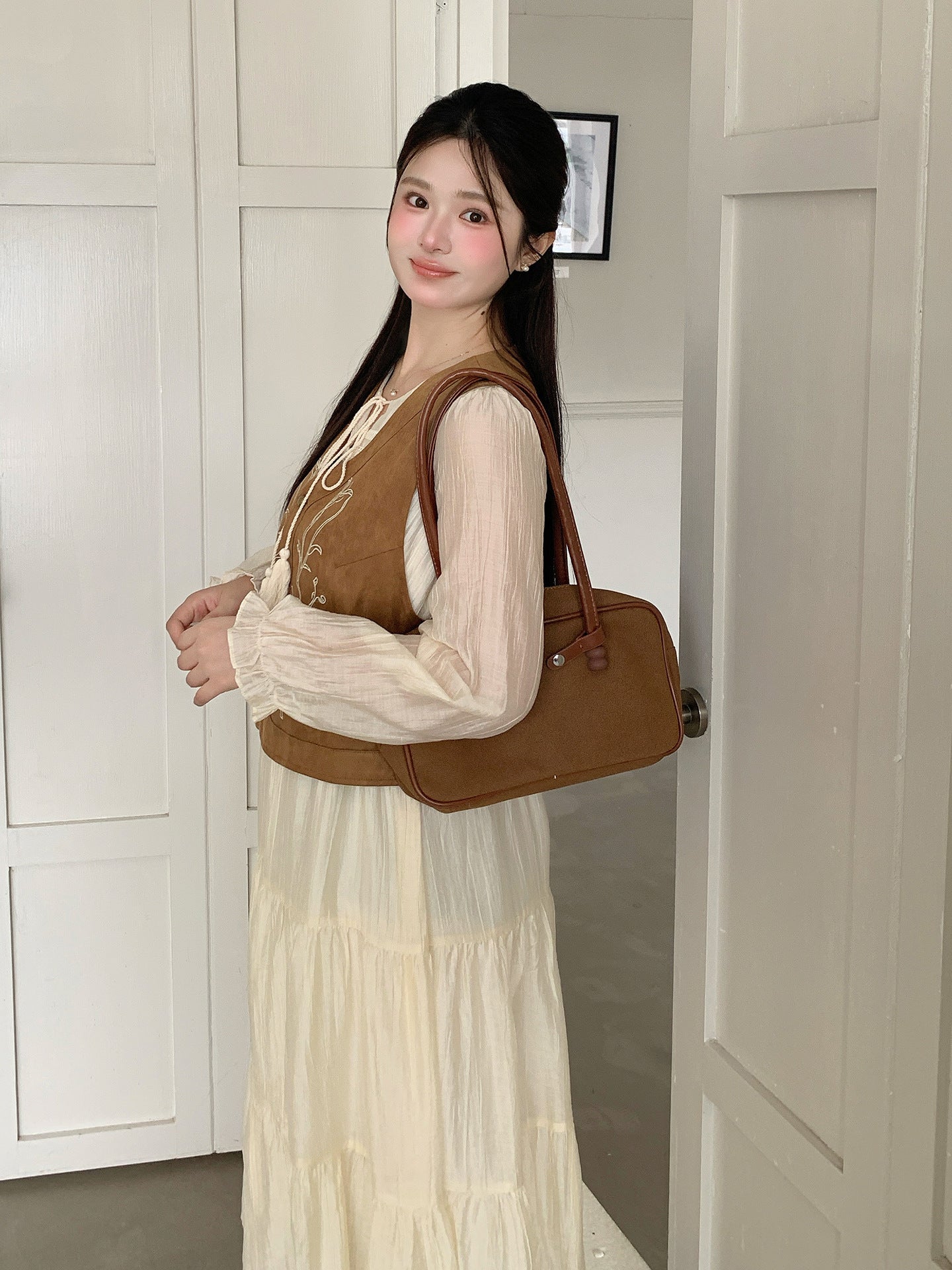 大きいサイズ レディース フラワー刺繍ベスト＆ティアードワンピース2点セット LL 3L 4L 5L 6L