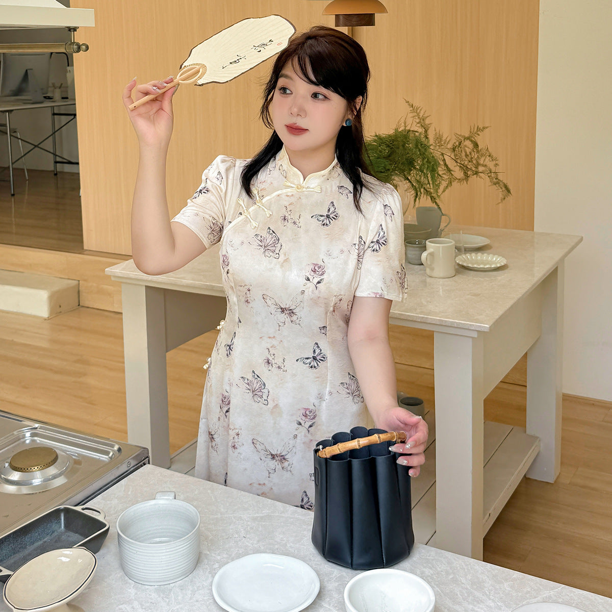 大きいサイズ レディース バタフライ花柄サテンチャイナ風ワンピース LL 3L 4L 5L