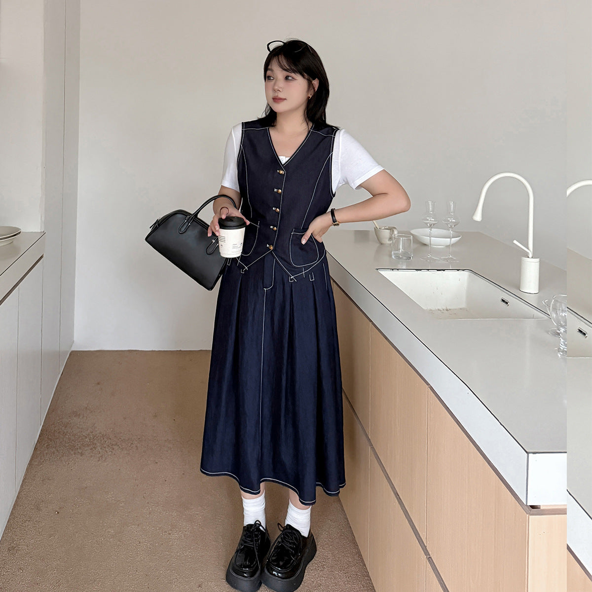 大きいサイズ レディース ネイビーブルーデニムツーピース（ベスト＋スカート） LL 3L 4L 5L