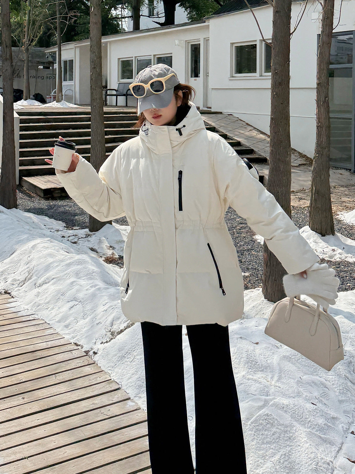 大きいサイズ レディース フード付きロゴ刺繍ワッペンミドル丈ダックダウンジャケット LL 3L