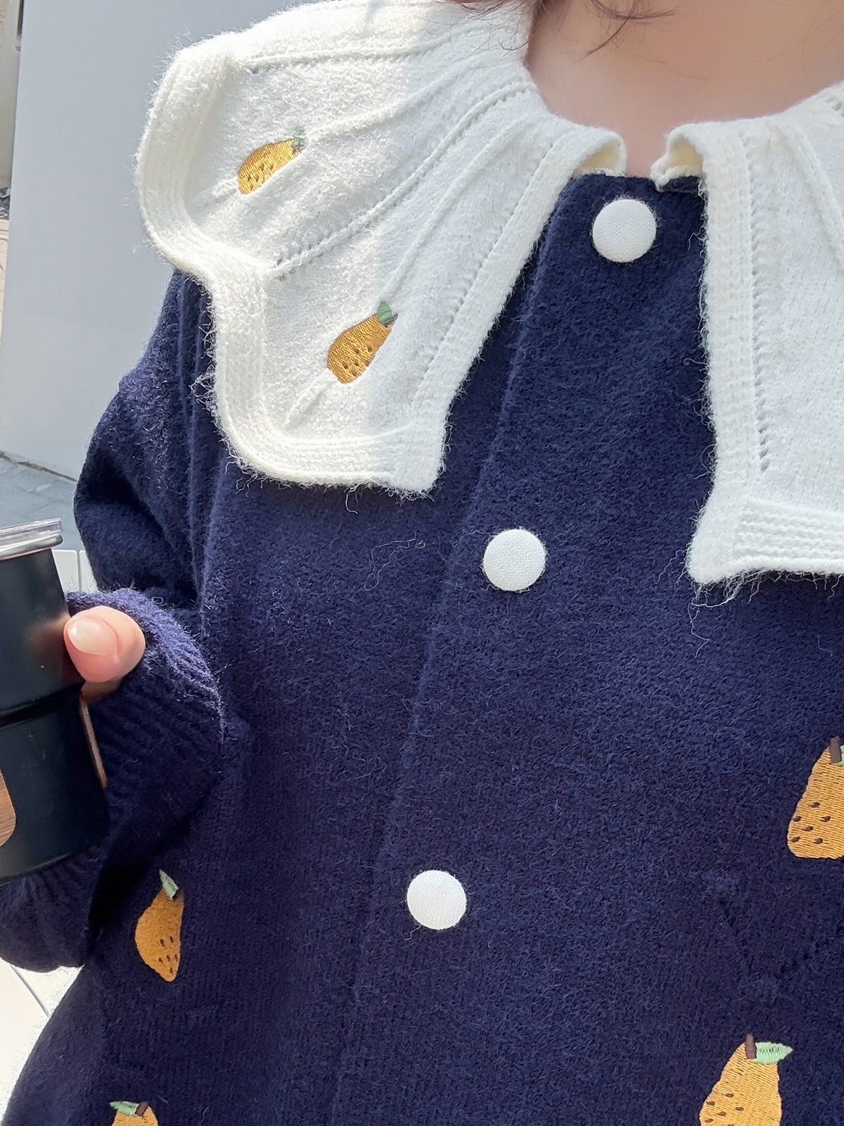 大きいサイズ レディース 洋梨刺繍ビッグカラーニットカーディガン フリーサイズ 4